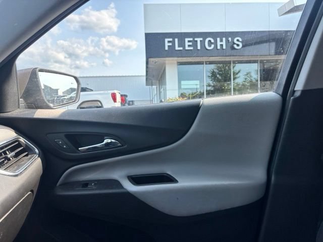 Used 2018 Chevrolet Equinox LT AWD/4WD image 12