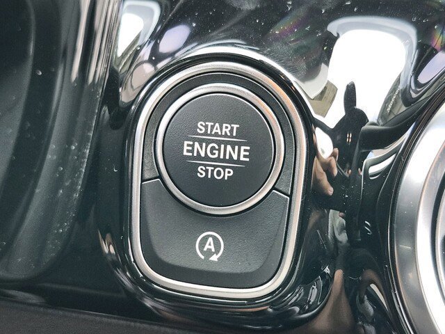 New 2026 Mercedes-Benz GLA 35 AMG 4MATIC image 18