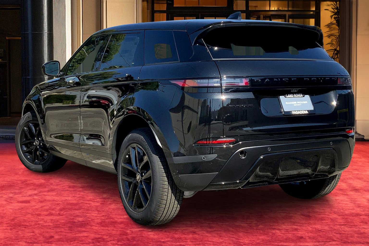 New 2026 Land Rover Range Rover Evoque S image 3