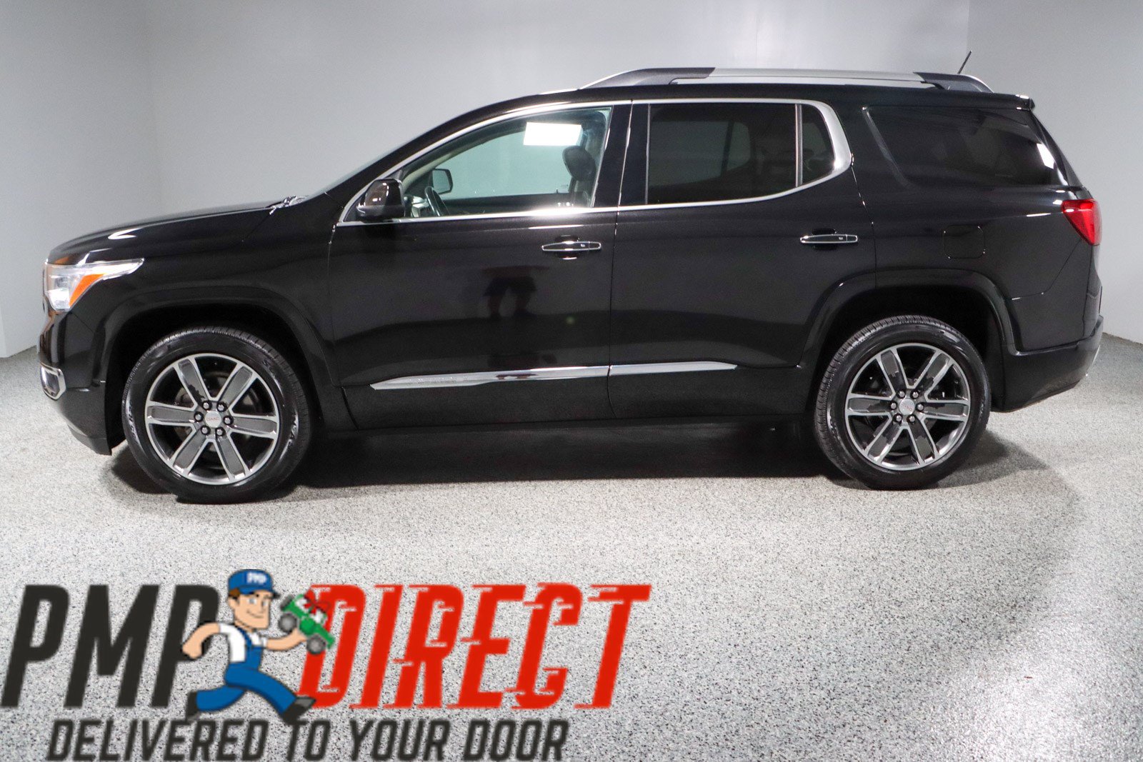 Used 2019 GMC Acadia Denali w/ Technology Package AWD/4WD image 10
