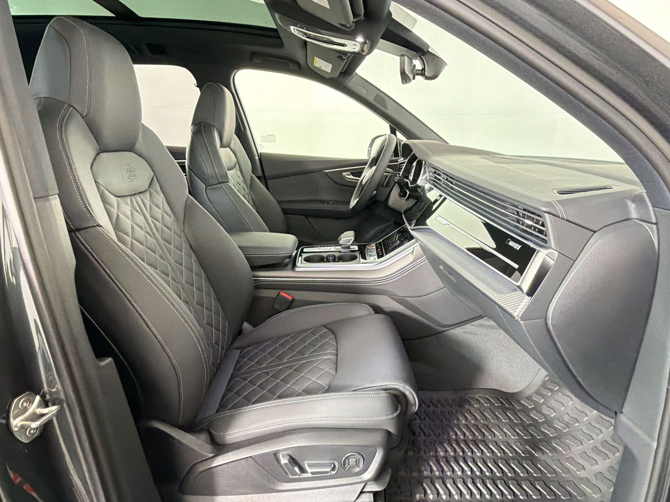 New 2026 Audi SQ7 Premium Plus image 30