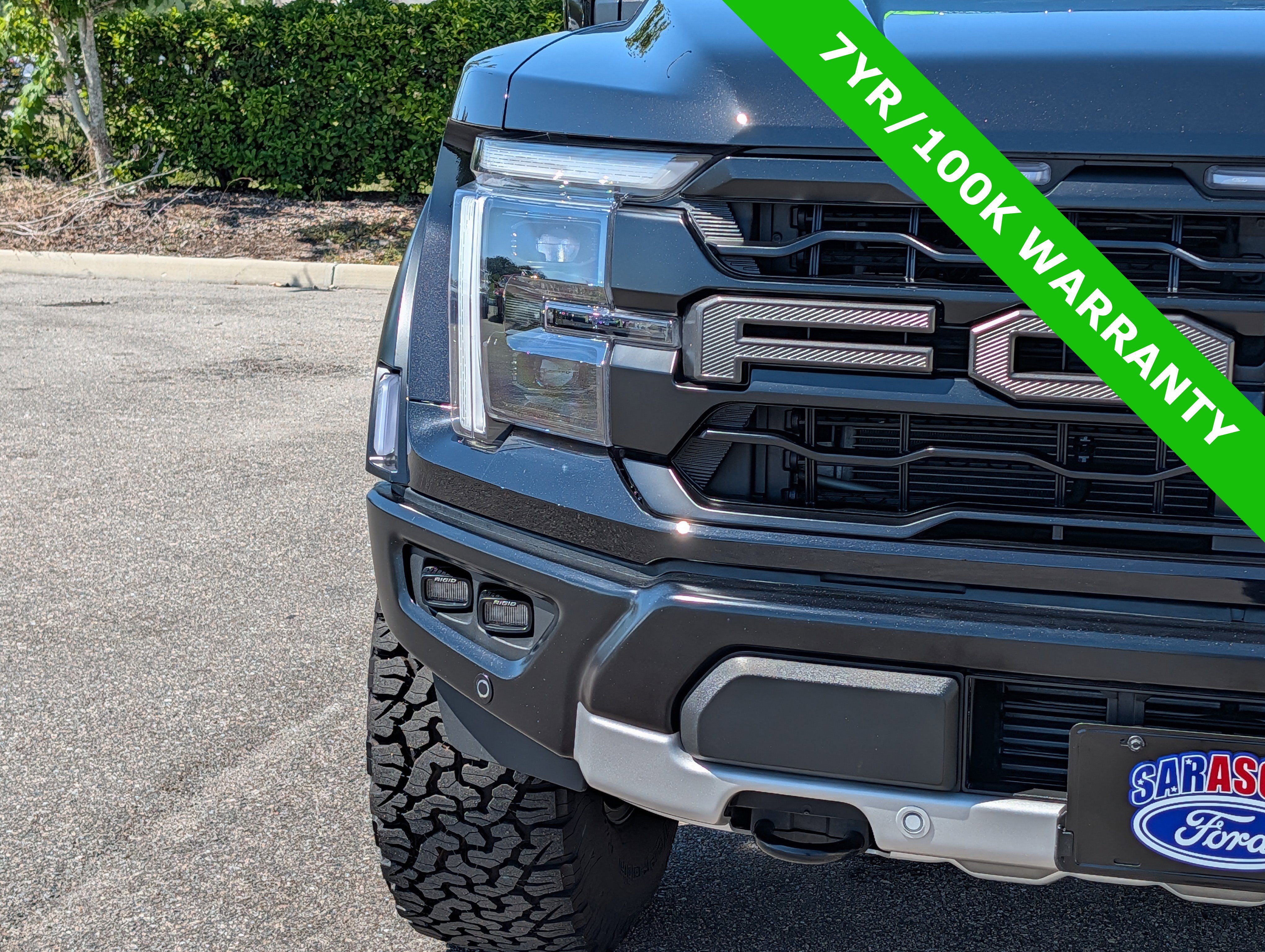 Certified 2025 Ford F150 Raptor AWD/4WD image 9