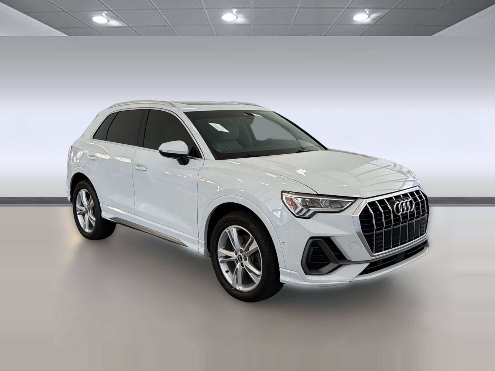 Used 2021 Audi Q3 2.0T Premium Plus w/ Premium Plus Package AWD/4WD image 7