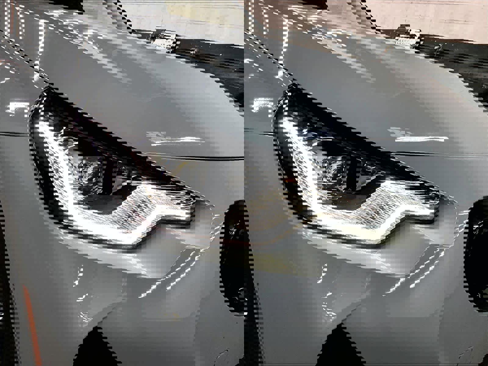 Used 2023 BMW 230i Coupe w/ M Sport Package image 30