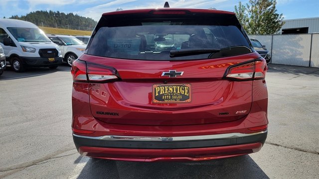 Used 2022 Chevrolet Equinox RS w/ RS Leather Package image 8