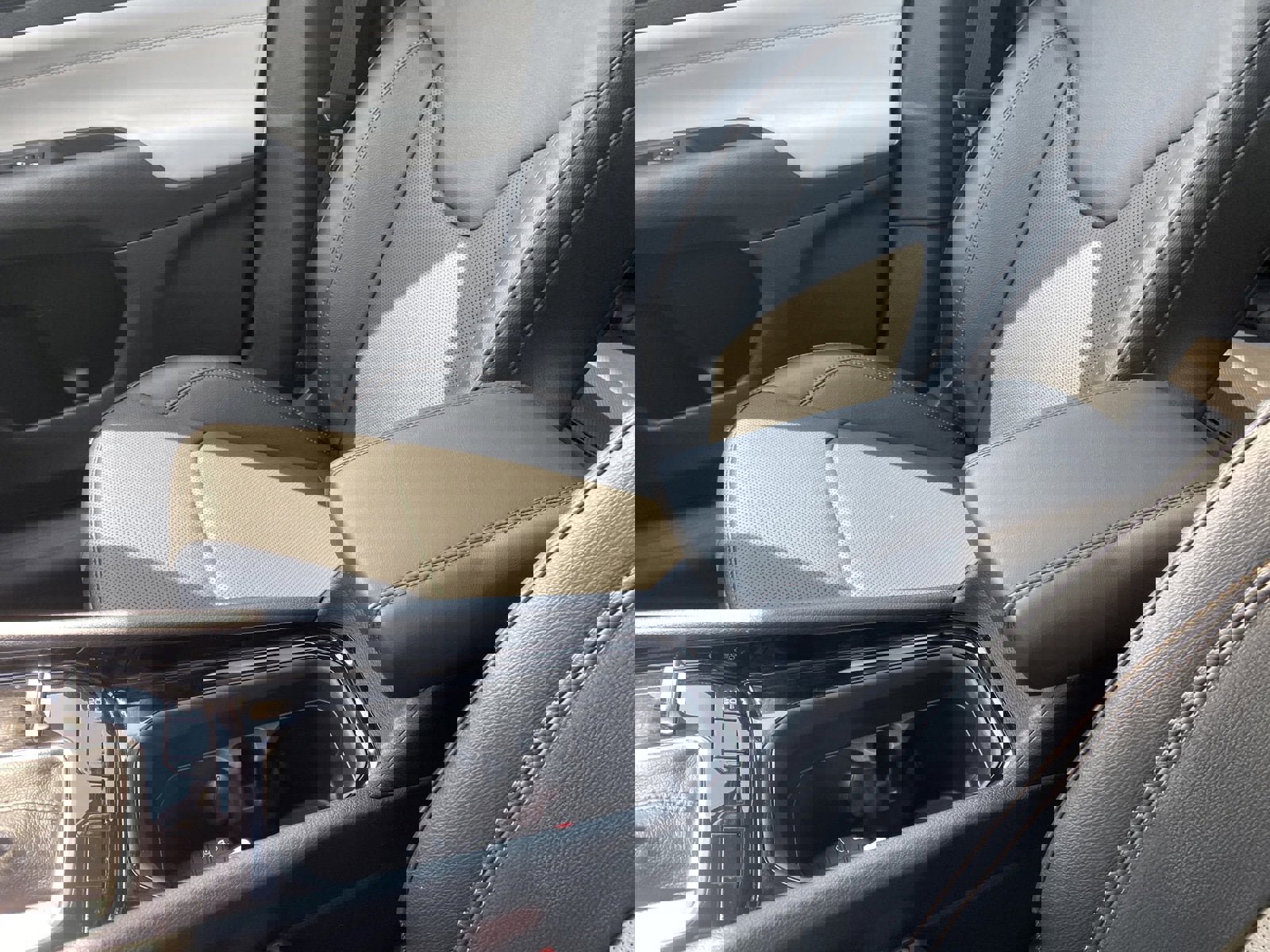 New 2024 Jeep Compass Limited w/ Elite Group image 26