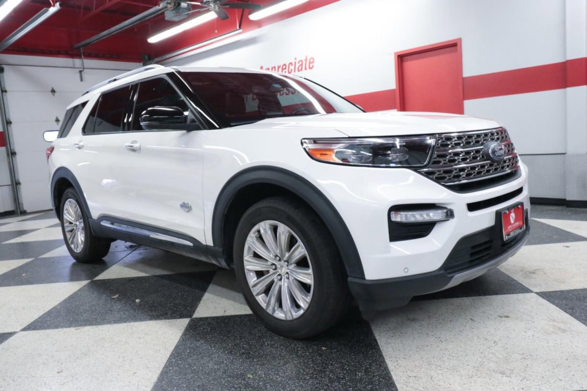 Used 2022 Ford Explorer King Ranch w/ Technology Package AWD/4WD image 2