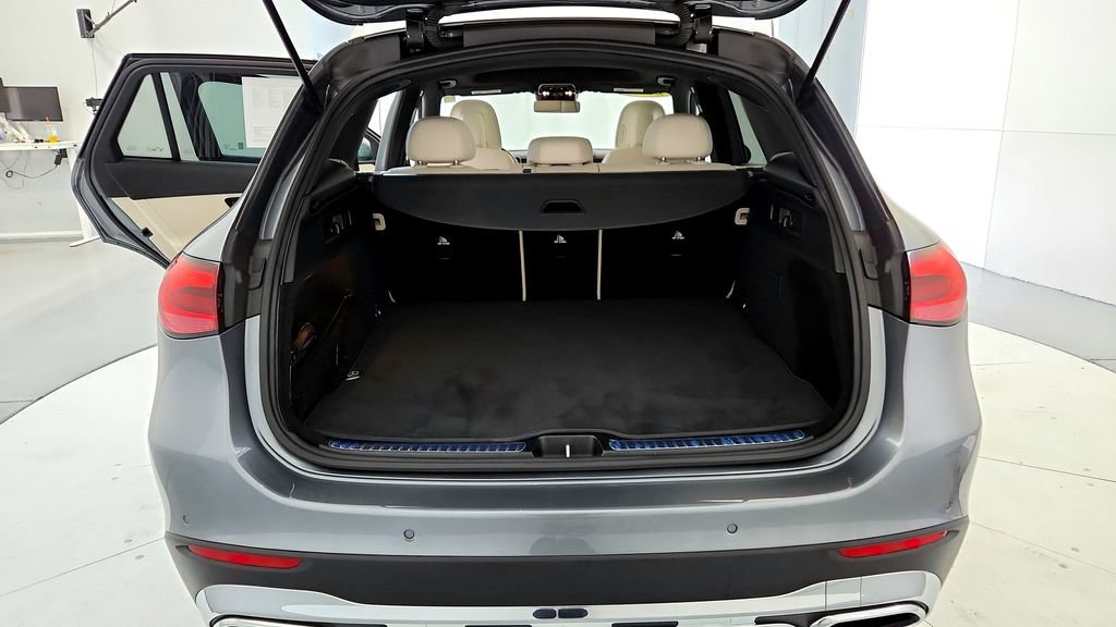 Used 2023 Mercedes-Benz GLC 300 4MATIC image 20