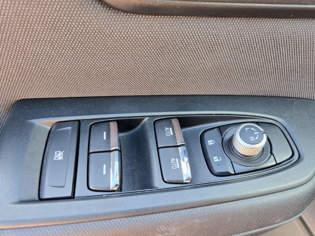 Used 2025 Subaru Forester Premium AWD/4WD image 37