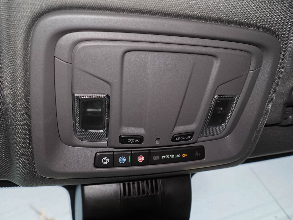 Used 2022 Chevrolet Silverado 1500 LT Trail Boss AWD/4WD image 30