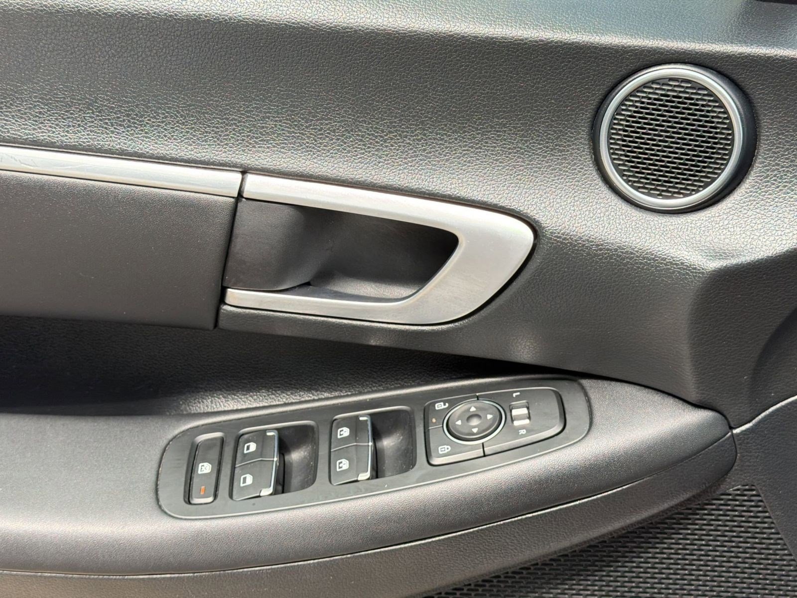 Used 2025 Hyundai Sonata SEL image 20