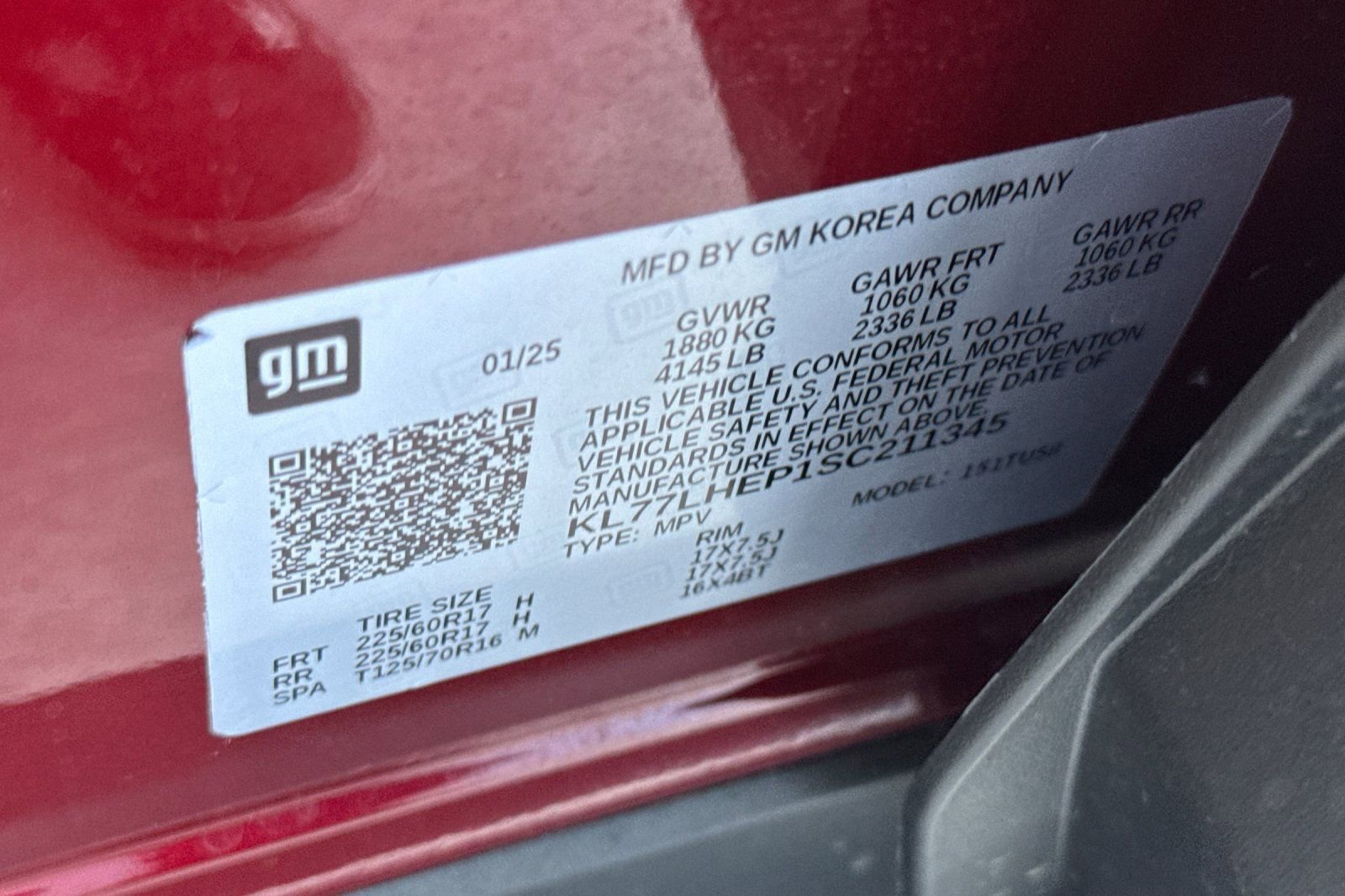 Used 2025 Chevrolet Trax LT w/ Driver Confidence Package image 33