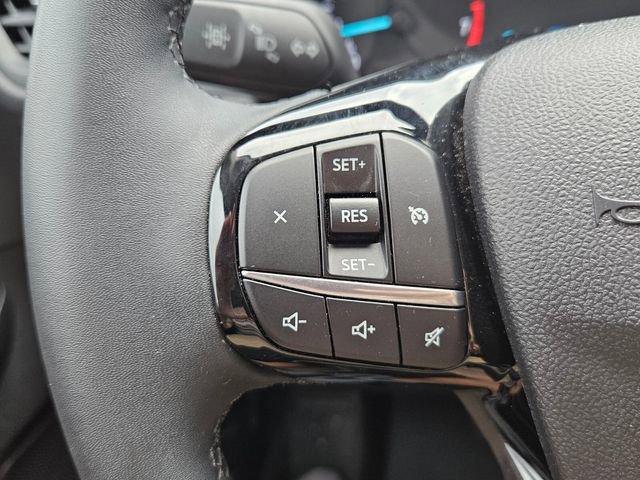 Used 2022 Ford Escape SE w/ Cold Weather Package image 22