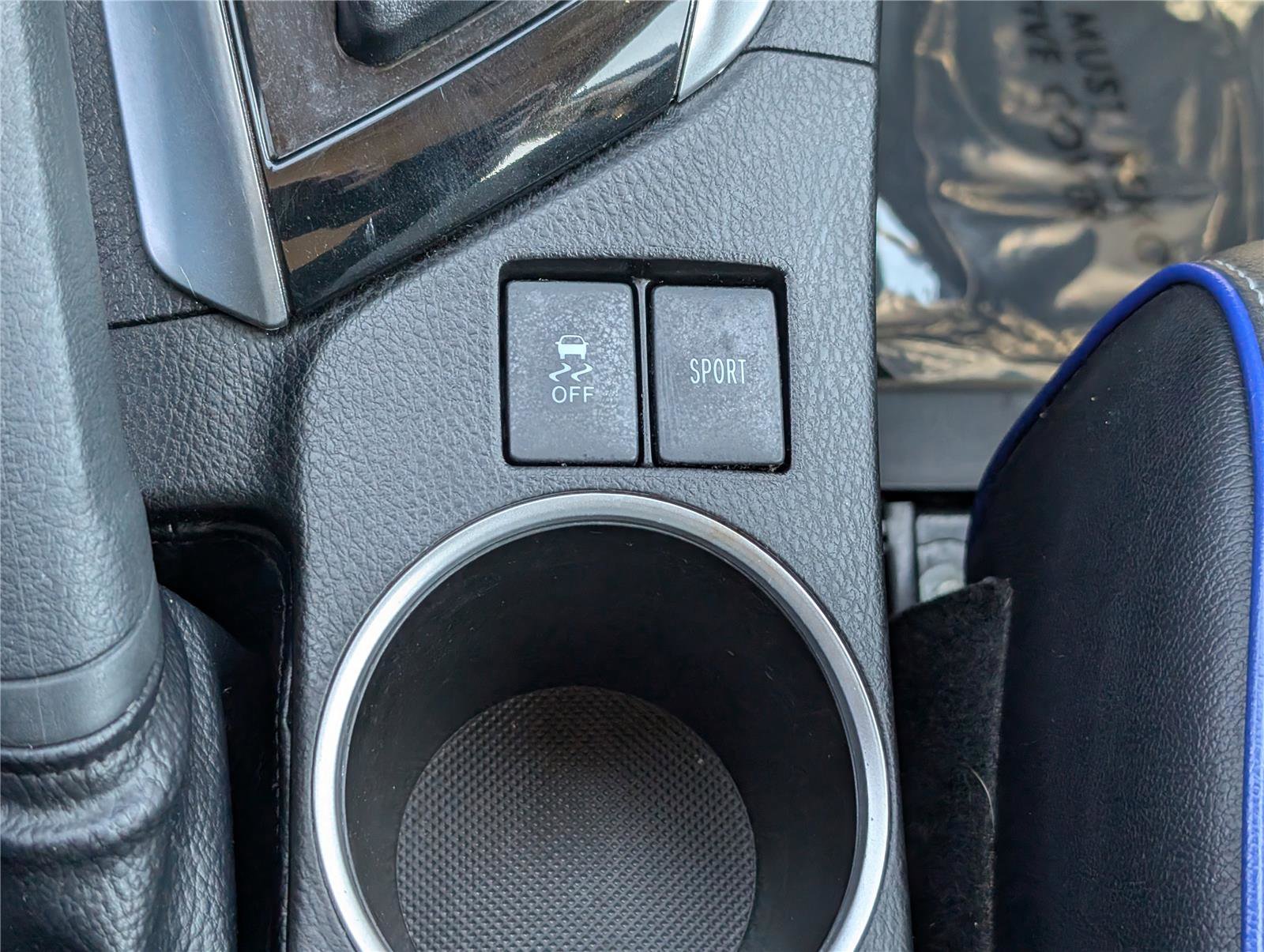 Used 2018 Toyota Corolla SE image 21