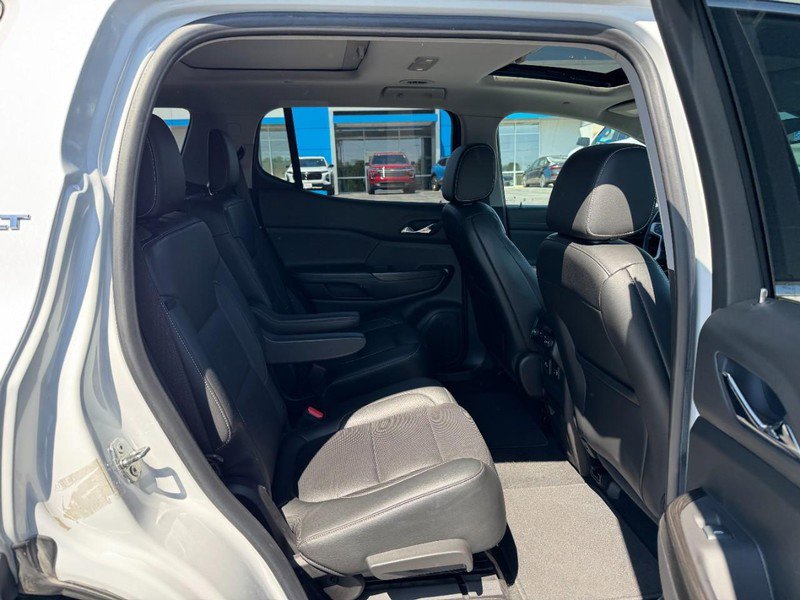 Used 2019 GMC Acadia SLT AWD/4WD image 10