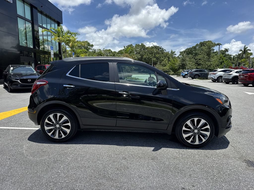 Used 2021 Buick Encore Preferred w/ Safety Package FWD image 5