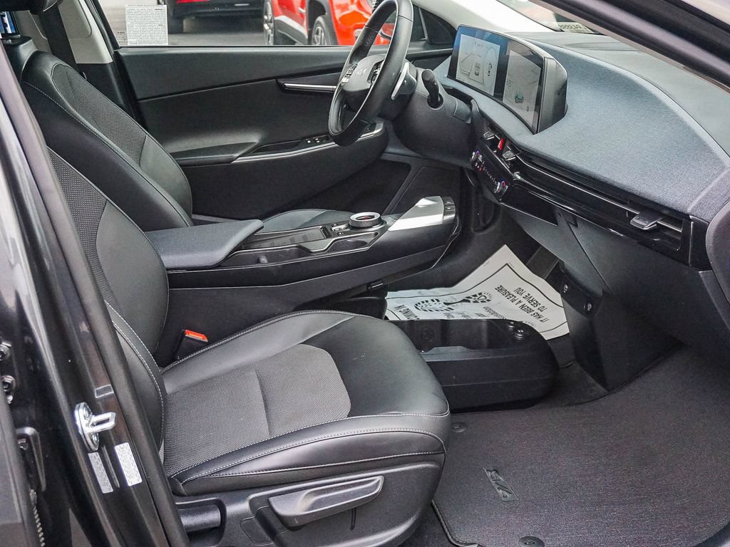 Certified 2024 Kia EV6 Light RWD image 13