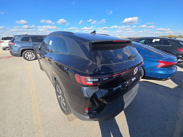 Used 2023 Volkswagen ID.4 Pro image 4