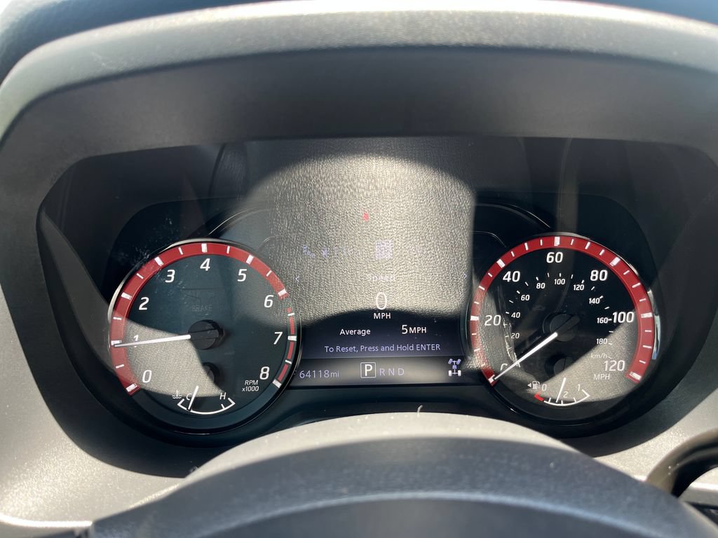 Used 2022 Nissan Titan PRO-4X w/ Pro-4x Convenience Package AWD/4WD image 12