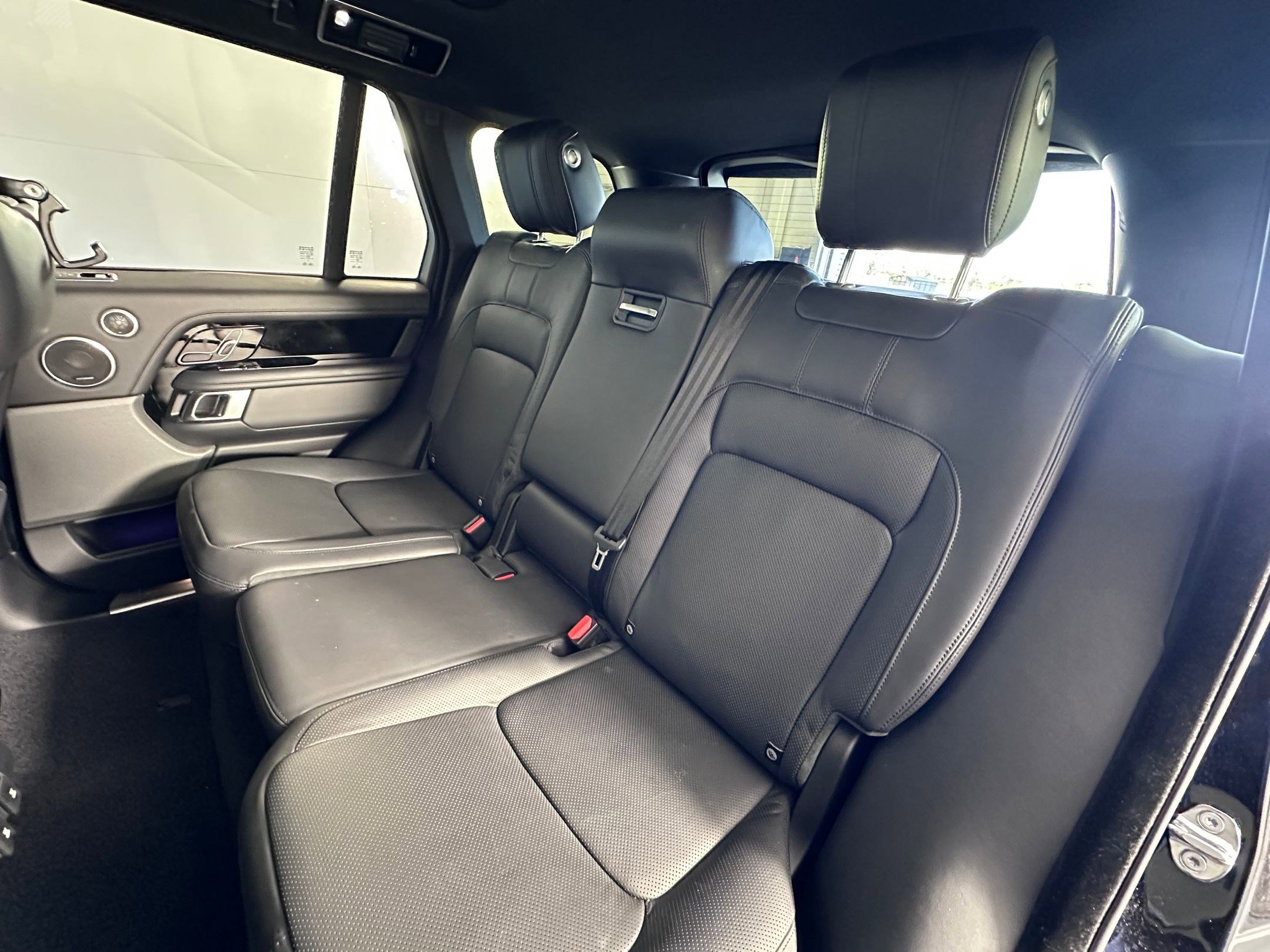 Used 2021 Land Rover Range Rover Westminster Edition image 28