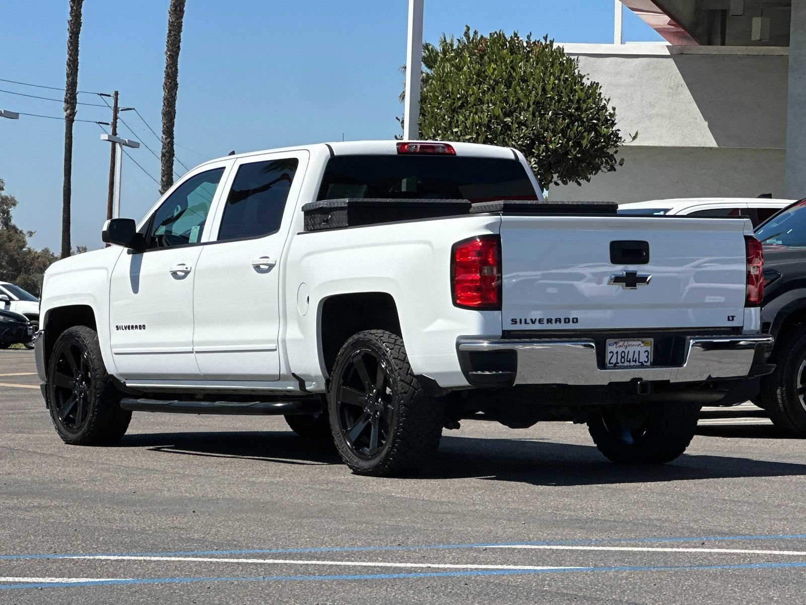 Used 2017 Chevrolet Silverado 1500 LT w/ All Star Edition RWD image 3