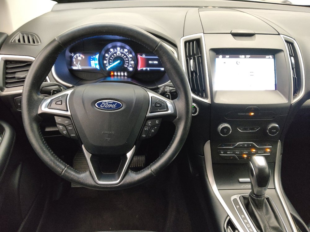 Used 2016 Ford Edge SEL w/ Equipment Group 201A FWD image 22