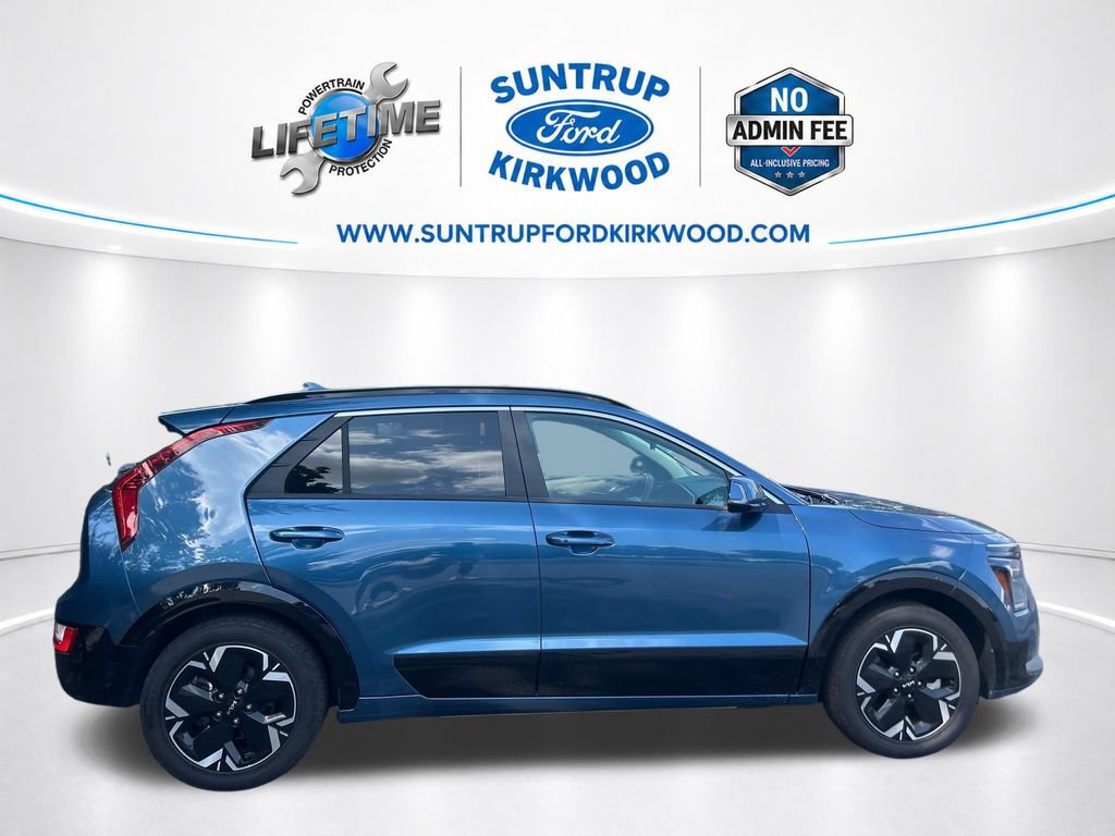 Used 2023 Kia Niro Wind w/ Wind Preserve Package FWD image 8