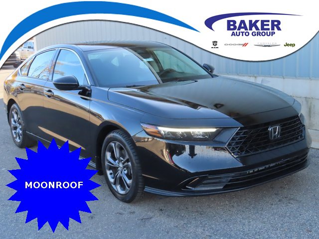Used 2023 Honda Accord EX image 1