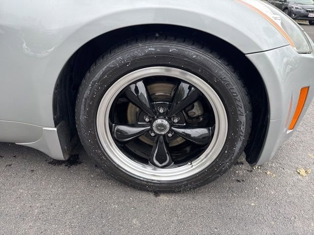 Used 2005 Nissan 350Z Enthusiast RWD image 18