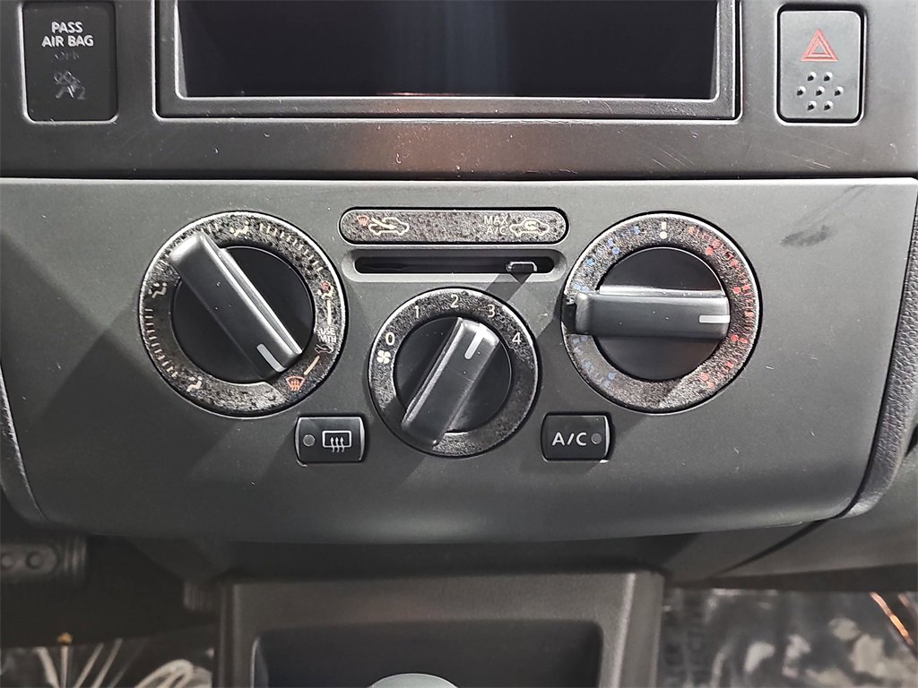 Used 2009 Nissan Versa 1.8 S w/ ABS Pkg image 20