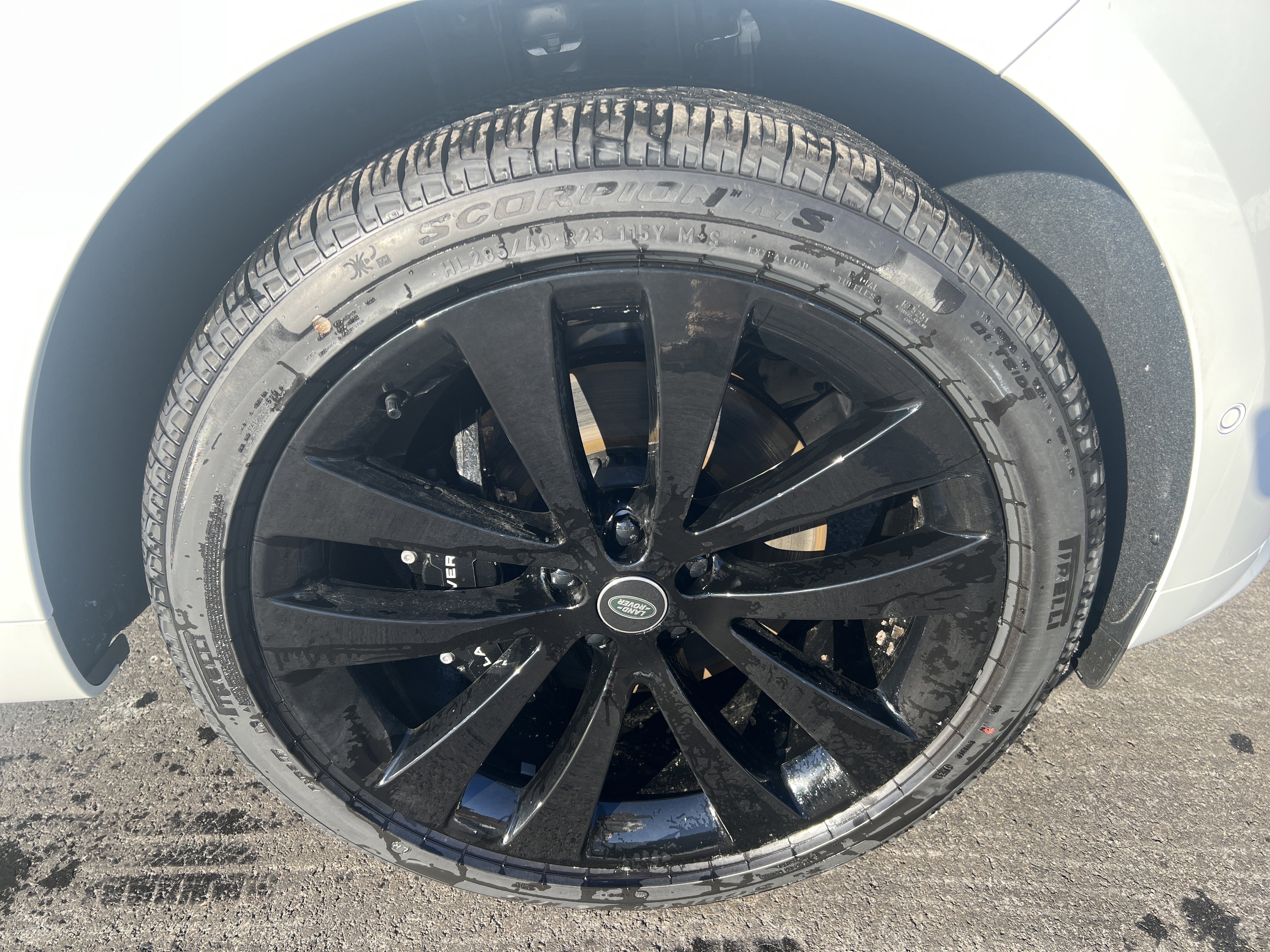 New 2025 Land Rover Range Rover Sport Dynamic SE image 9