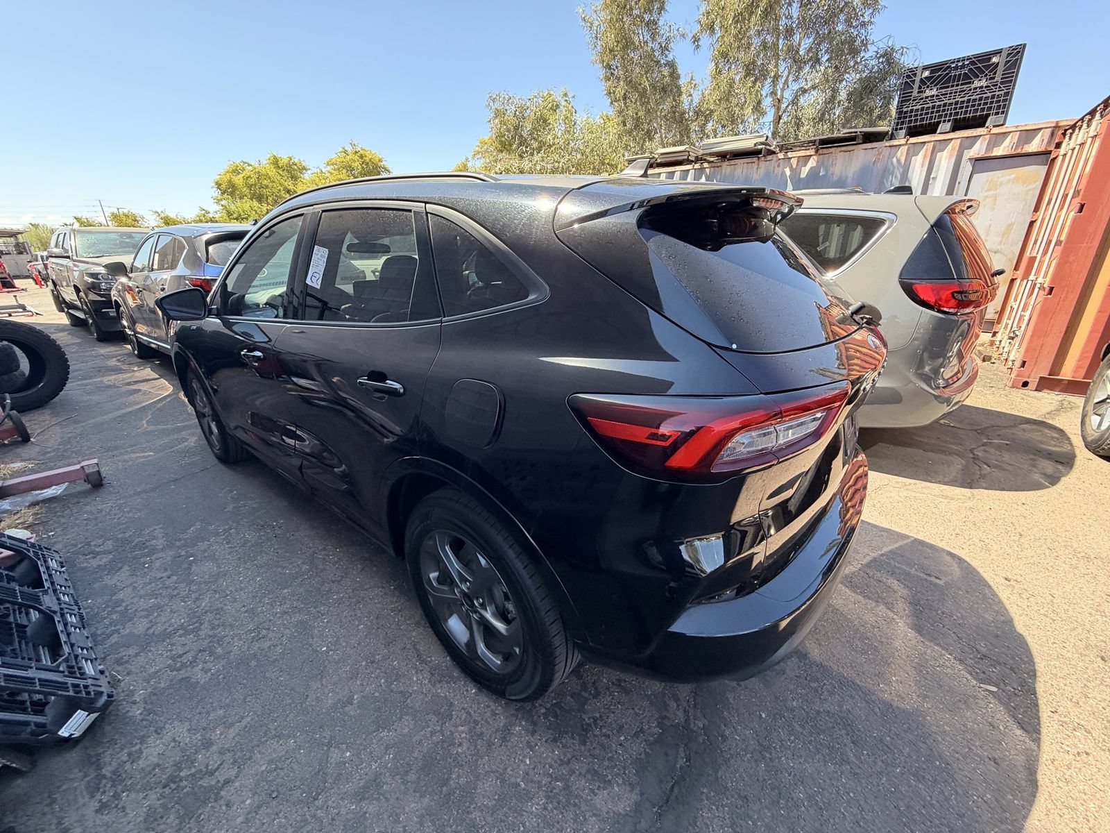 Used 2024 Ford Escape ST-Line AWD/4WD image 2