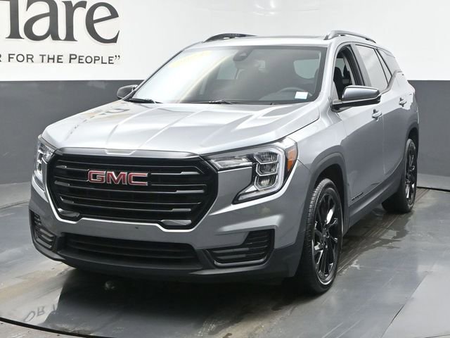 Used 2023 GMC Terrain SLE w/ Driver Convenience Package image 7