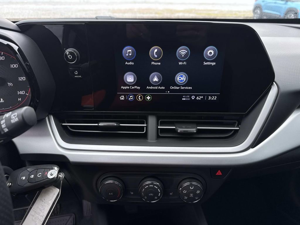 New 2026 Chevrolet Trax RS w/ Sunroof Package image 25