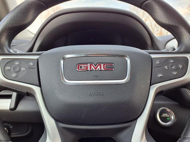 Used 2023 GMC Terrain SLE w/ Driver Convenience Package image 14