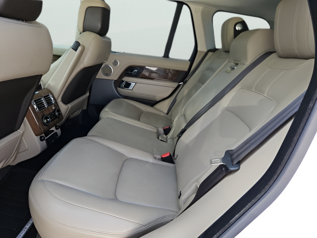 Used 2018 Land Rover Range Rover HSE AWD/4WD image 18