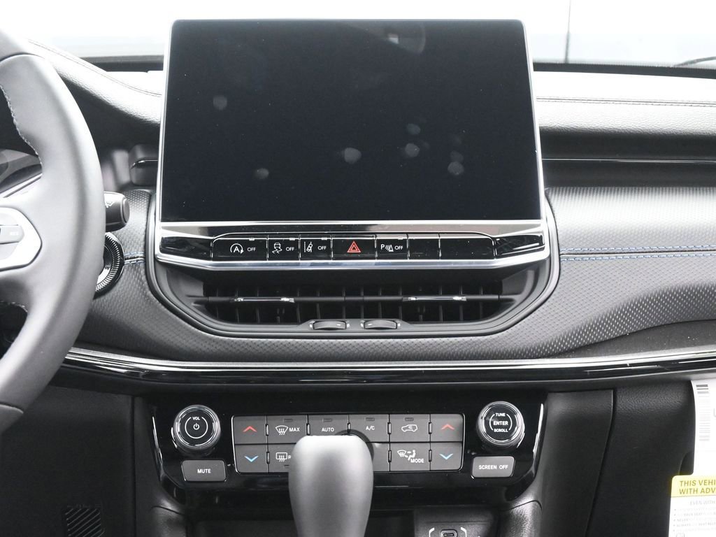 New 2026 Jeep Compass Limited image 26