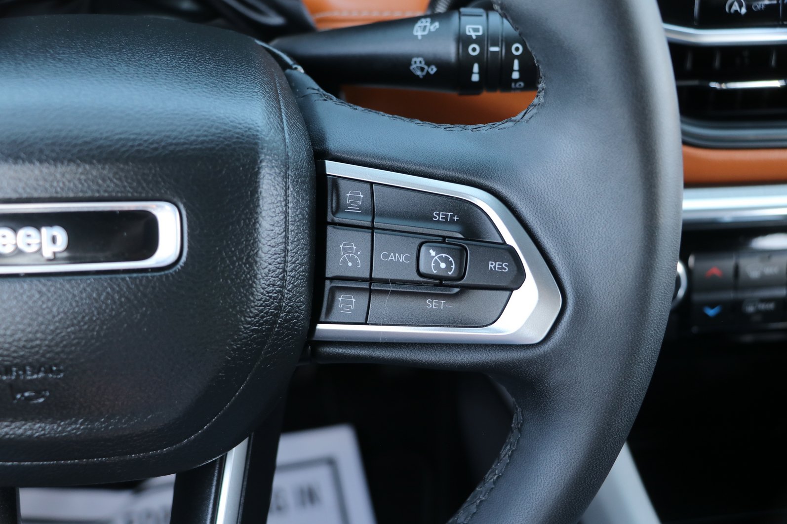 Used 2024 Jeep Compass Limited AWD/4WD image 19