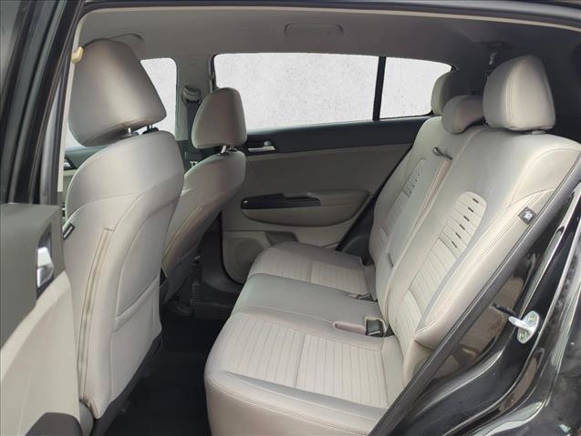 Used 2017 Kia Sportage LX w/ LX Popular Package image 21