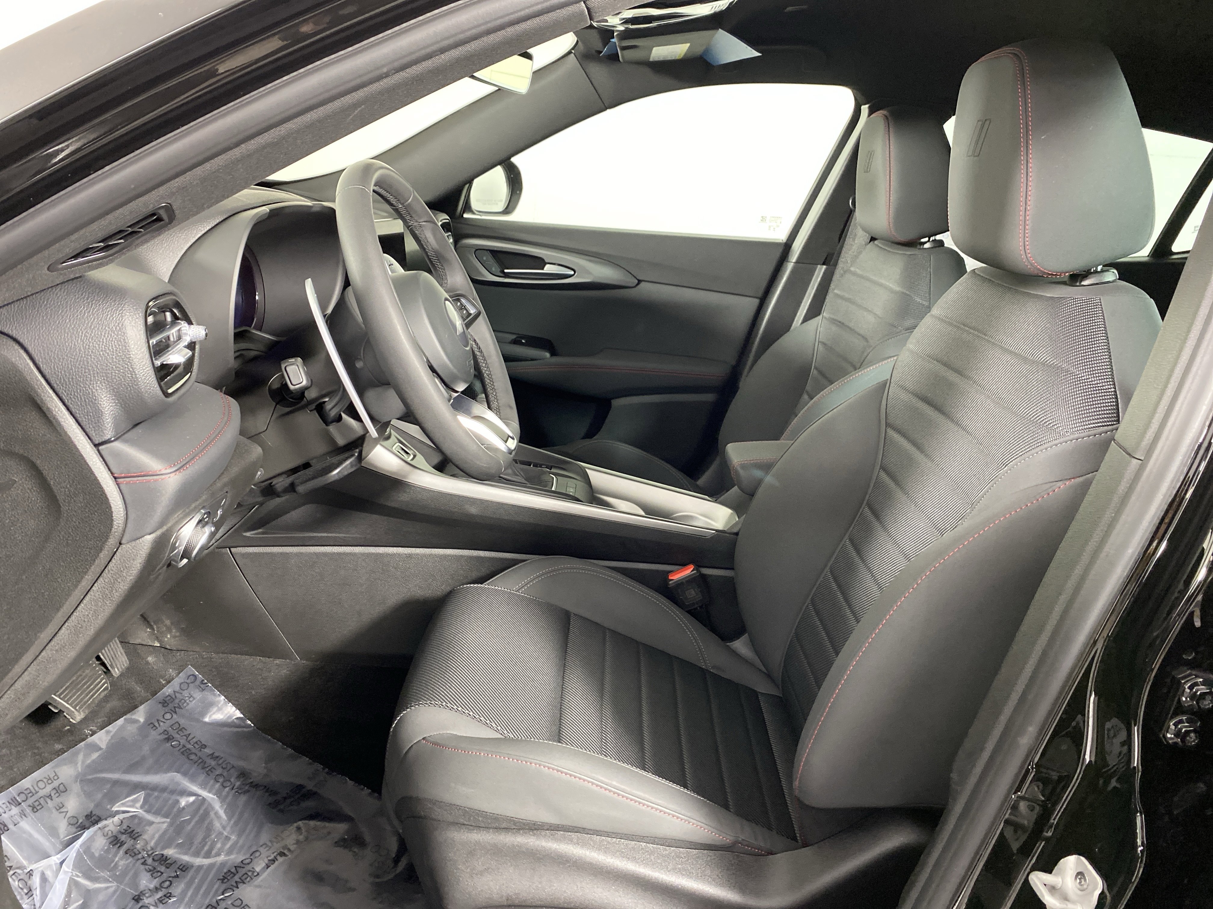 Used 2025 Dodge Hornet R/T AWD/4WD image 15