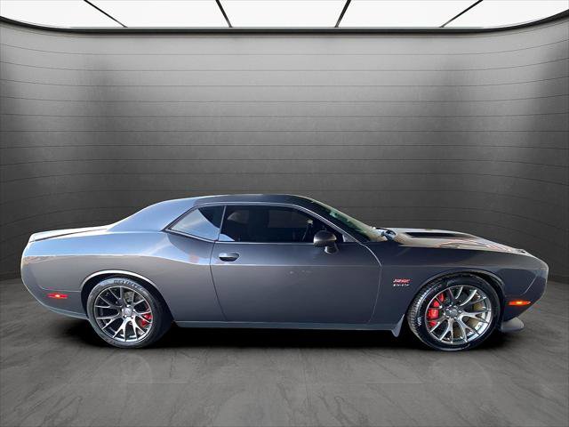 Used 2017 Dodge Challenger SRT w/ Technology Group video 2