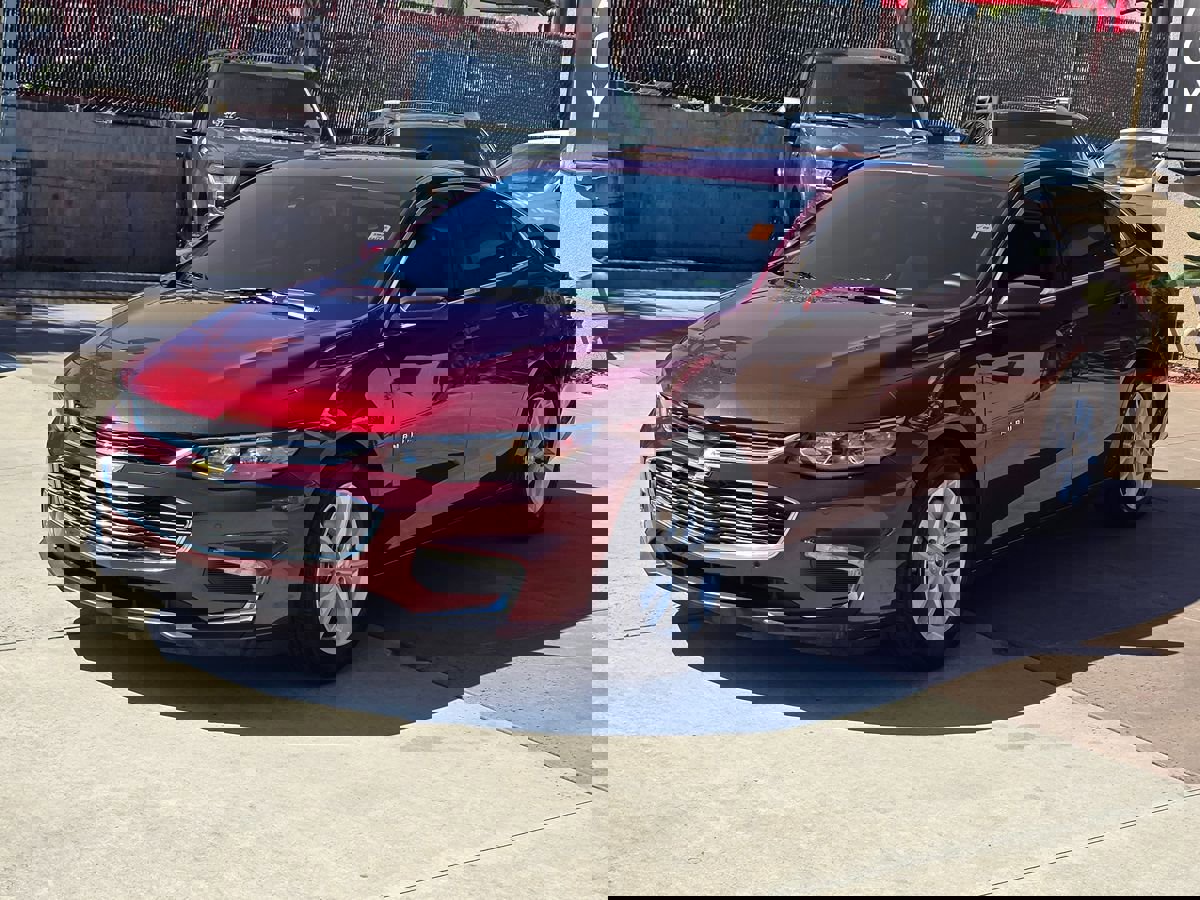 Used 2016 Chevrolet Malibu LT w/ Driver Confidence Package image 6