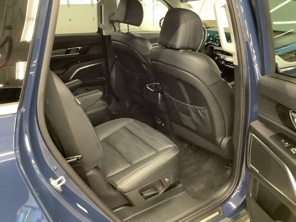 Certified 2024 Kia Telluride SX Prestige AWD/4WD image 20
