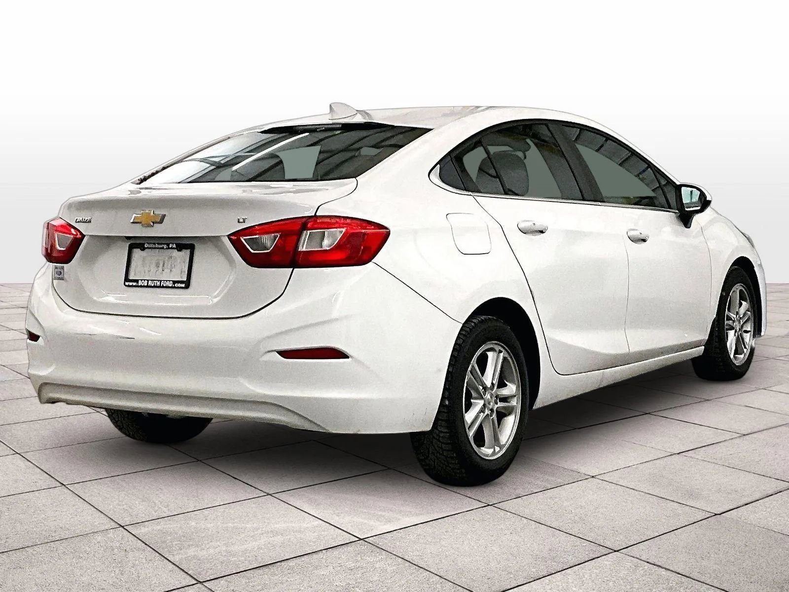 Used 2016 Chevrolet Cruze LT w/ Convenience Package FWD image 11