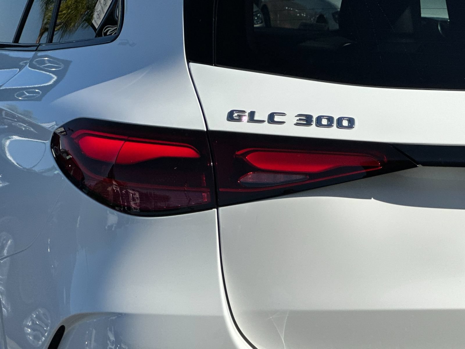 Used 2026 Mercedes-Benz GLC 300 image 33