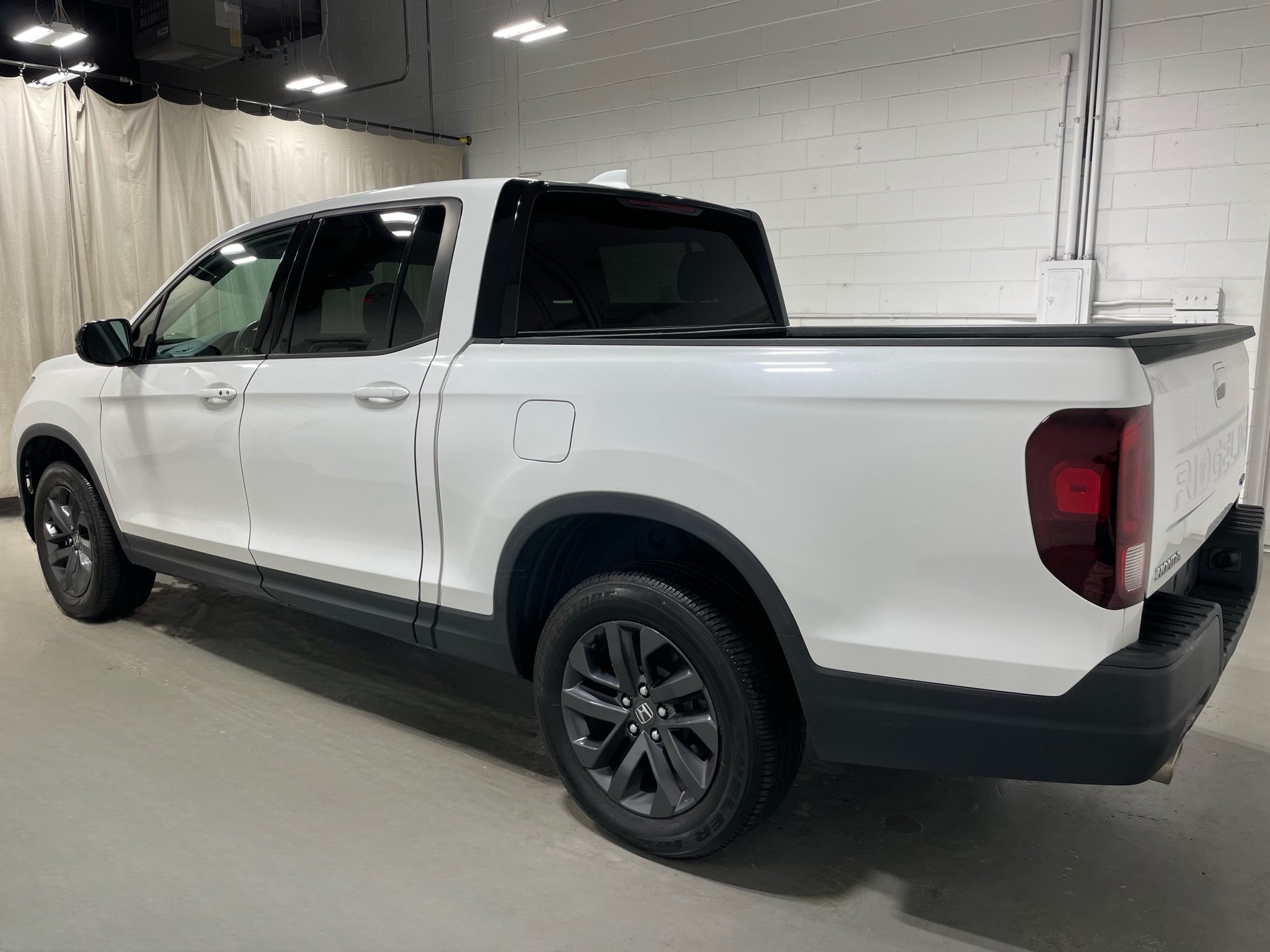 Used 2024 Honda Ridgeline Sport image 5