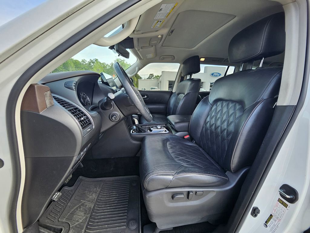 Used 2022 Nissan Armada Platinum w/ Captain's Chairs Package image 3