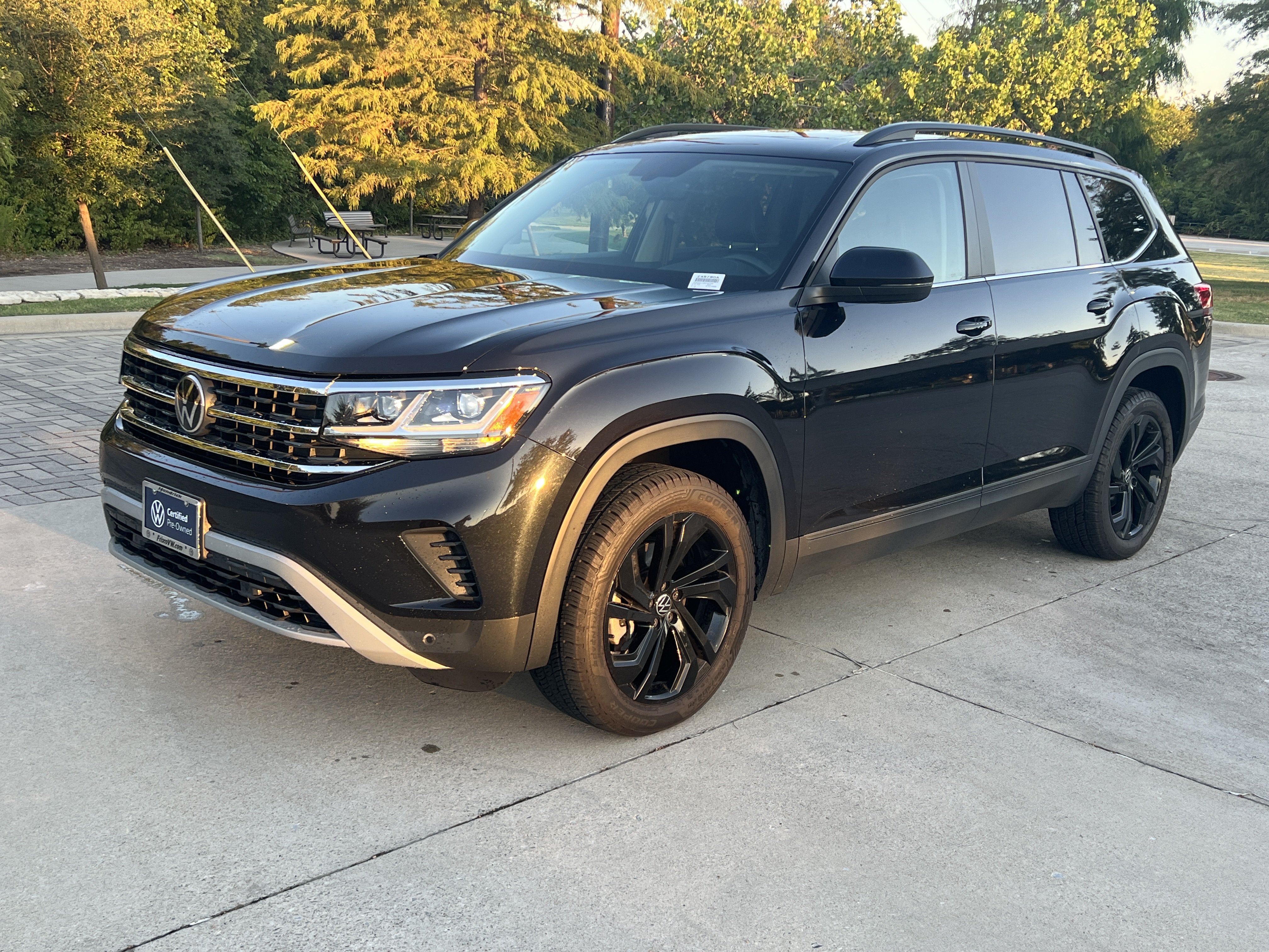 Certified 2022 Volkswagen Atlas SE AWD/4WD image 4