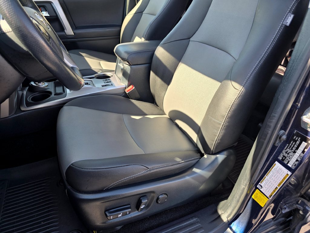 Used 2024 Toyota 4Runner SR5 Premium w/ Moonroof Package AWD/4WD image 16