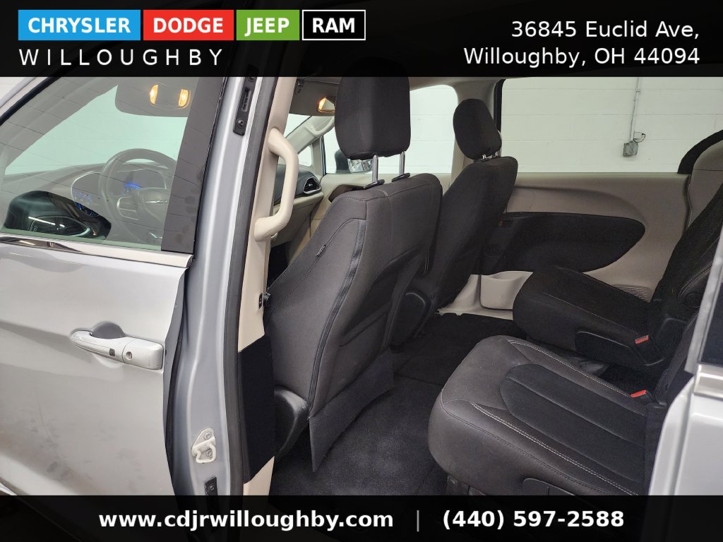 Used 2023 Chrysler Voyager LX FWD image 24